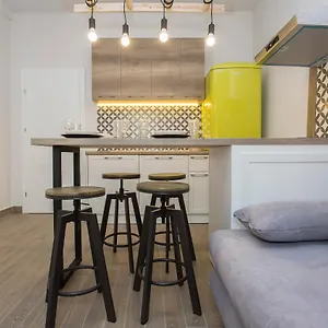 Appartement Sunny And Modern 1bdr In The Center, Sofia