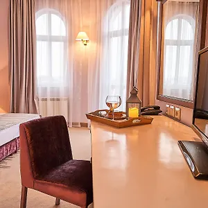 3* فندق ليون