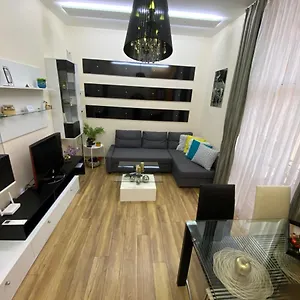 Apartamento Cozy In Downtown - Tsar Samuil Street, Sofía